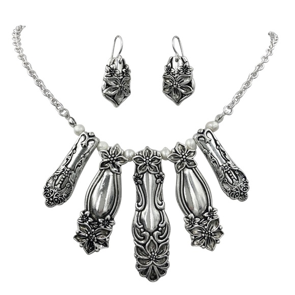 Fashion Jewelry Jewelry - Spoon Handle Vintage Look Necklace Earrings Set